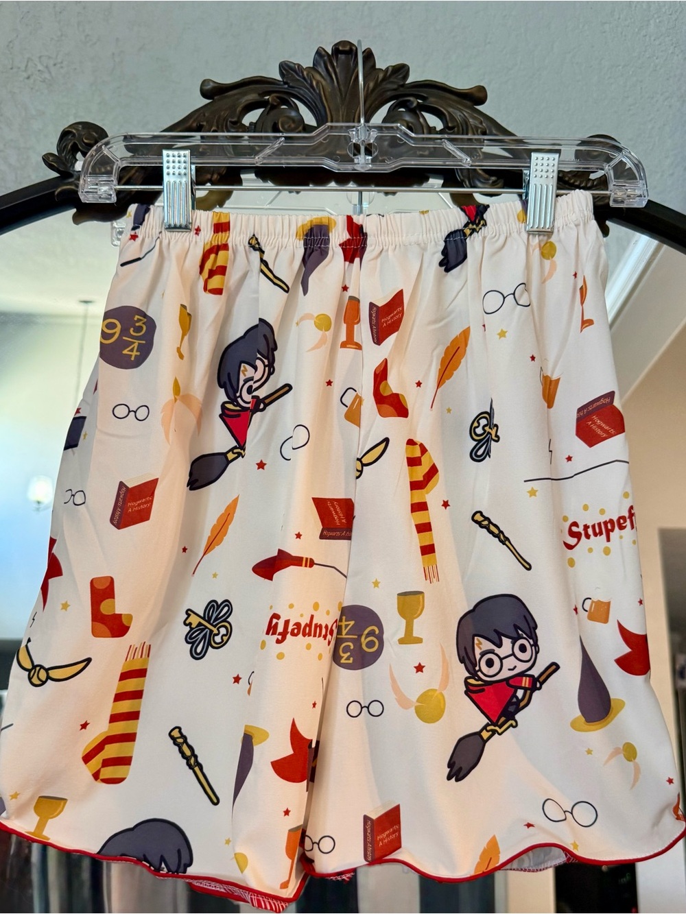 Cream colored Wizard Print Pajama Set - Hogwarts Theme - Picture 4 of 4